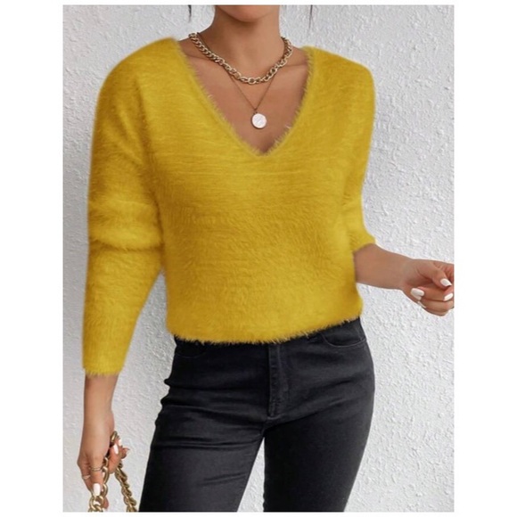 LONG SLEEVE FLUFFY PULLOVER SWEATER - Picture 6 of 6